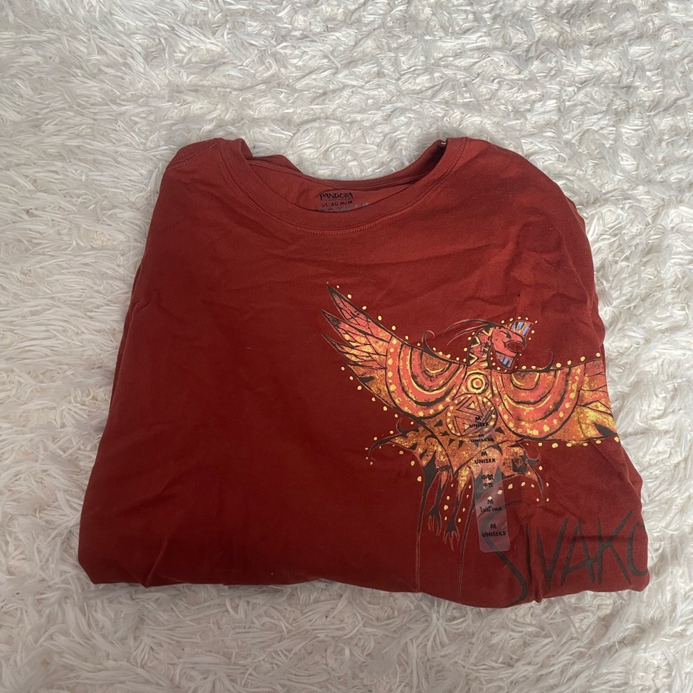 Pandora Red Short Sleeve Tee with Ornate Wing Design
